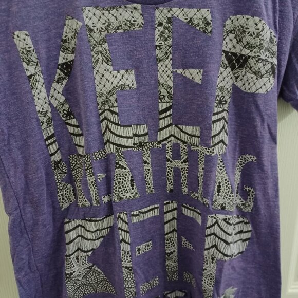 Glamour Kills 'Keep Breathing Keep Loving' Shirt - Picture 2 of 3